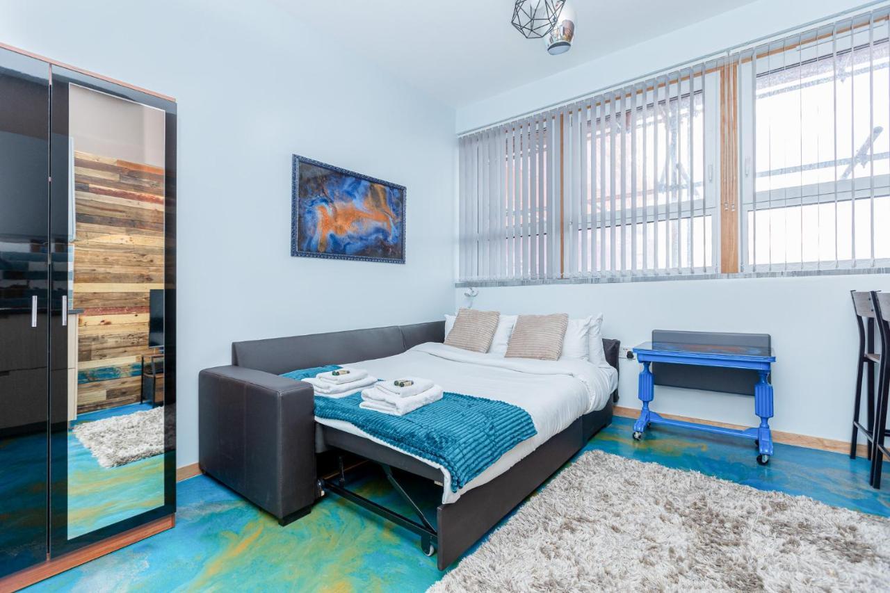New Stylish Studio Flat Near Woolwich Tube Londen Buitenkant foto